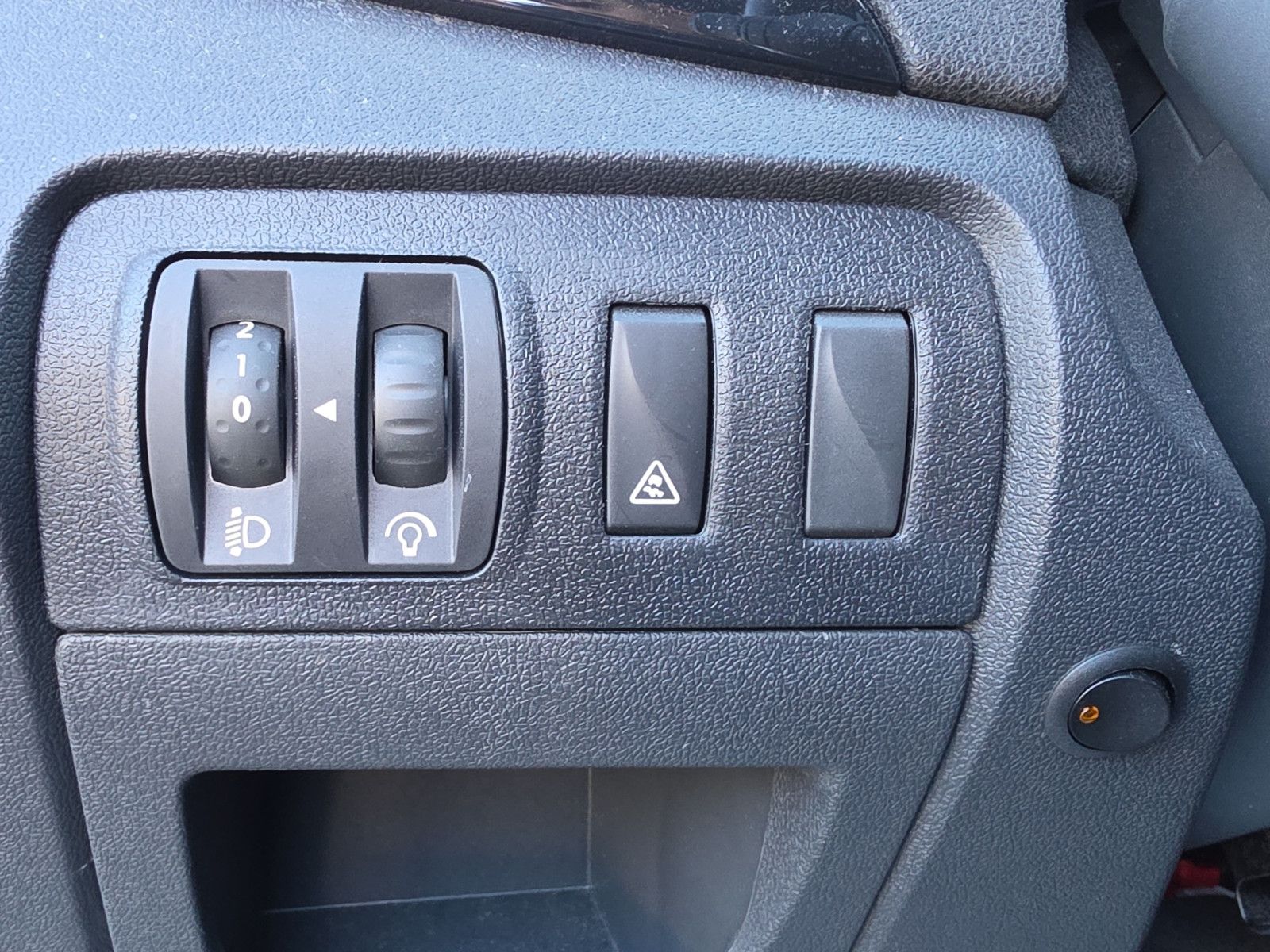 Fahrzeugabbildung Renault Scenic III Xmod Paris