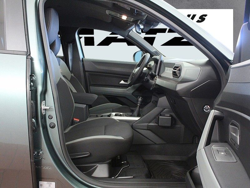Fahrzeugabbildung Dacia Duster mild hybrid 130 Extreme*Winterpaket*