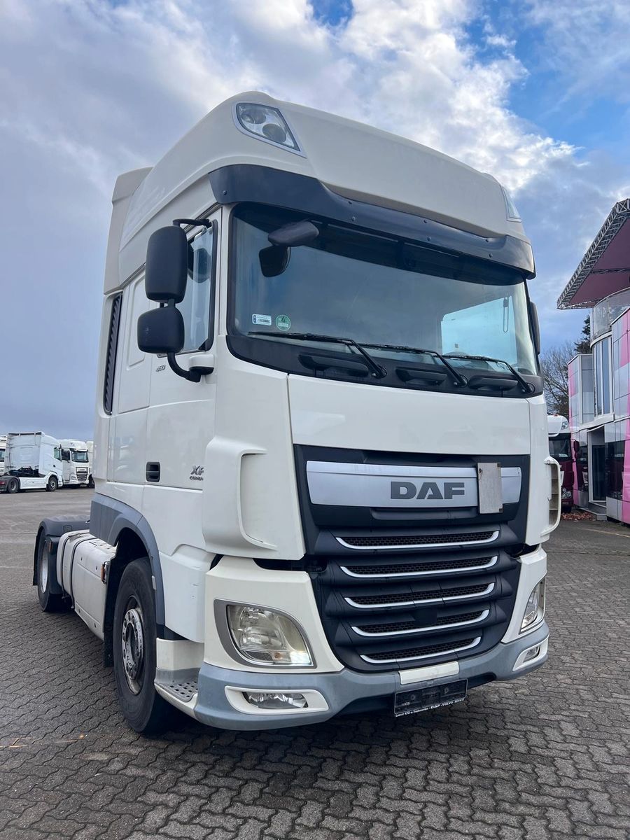 Fahrzeugabbildung DAF DAF XF 460 FT SSC, Intarder