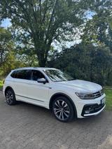 Volkswagen Tiguan Allspace 2.0 TSI OPF 162kW DSG 4MOTIO... - VW Tiguan Allspace Gebrauchtwagen in Stuttgart