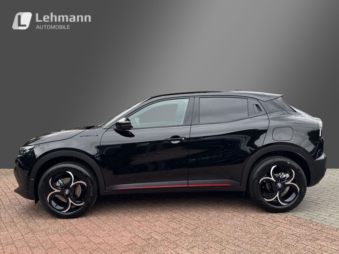 Fahrzeugabbildung Alfa Romeo Junior Ibrida SPECIALE -Summer-Sale- Panoramadac