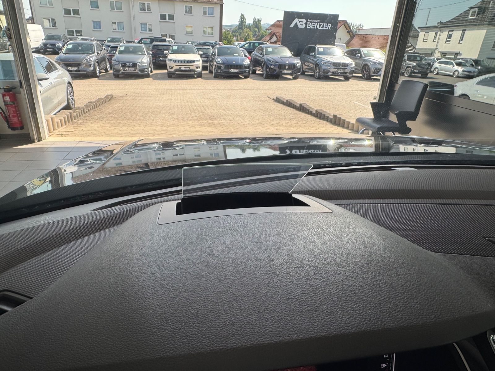 Fahrzeugabbildung Volkswagen Tiguan Active eHybrid/Navi/LED/AHK/HUD/360°Cam/