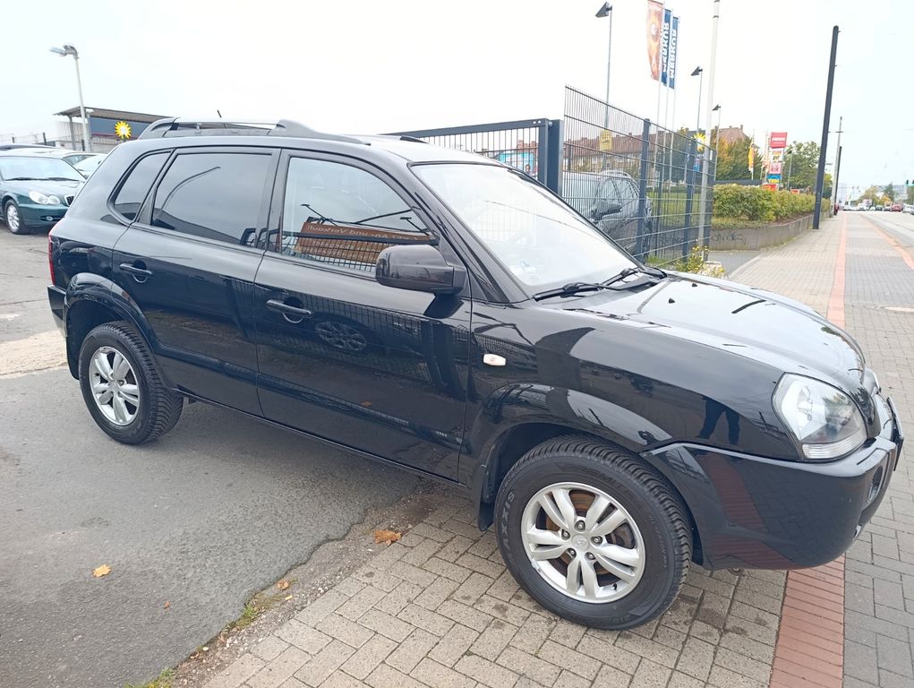Hyundai Tucson Tucson 2.0 GLS Edition+KLIMA*SITZH*TÜV*USB*SHEFT