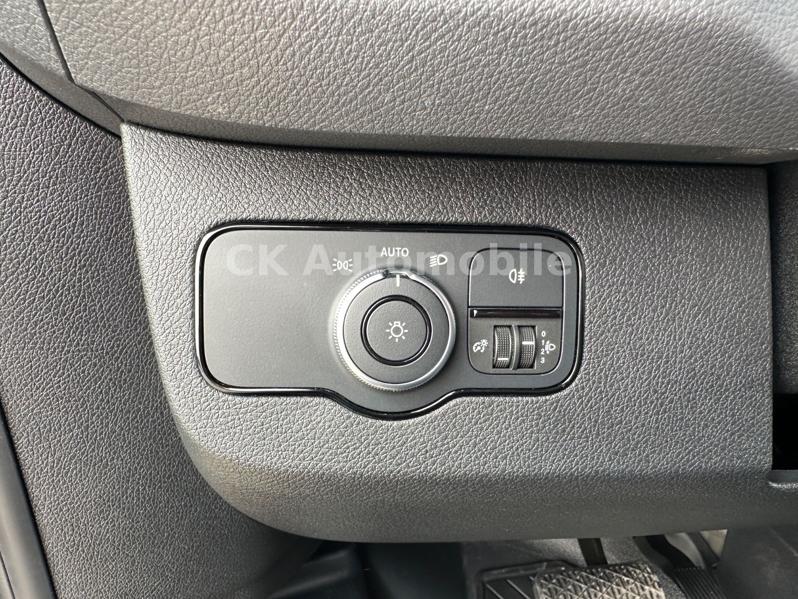 Fahrzeugabbildung Mercedes-Benz Sprinter III Kasten RWD 317 Autom./Maxi/Navi/Kam