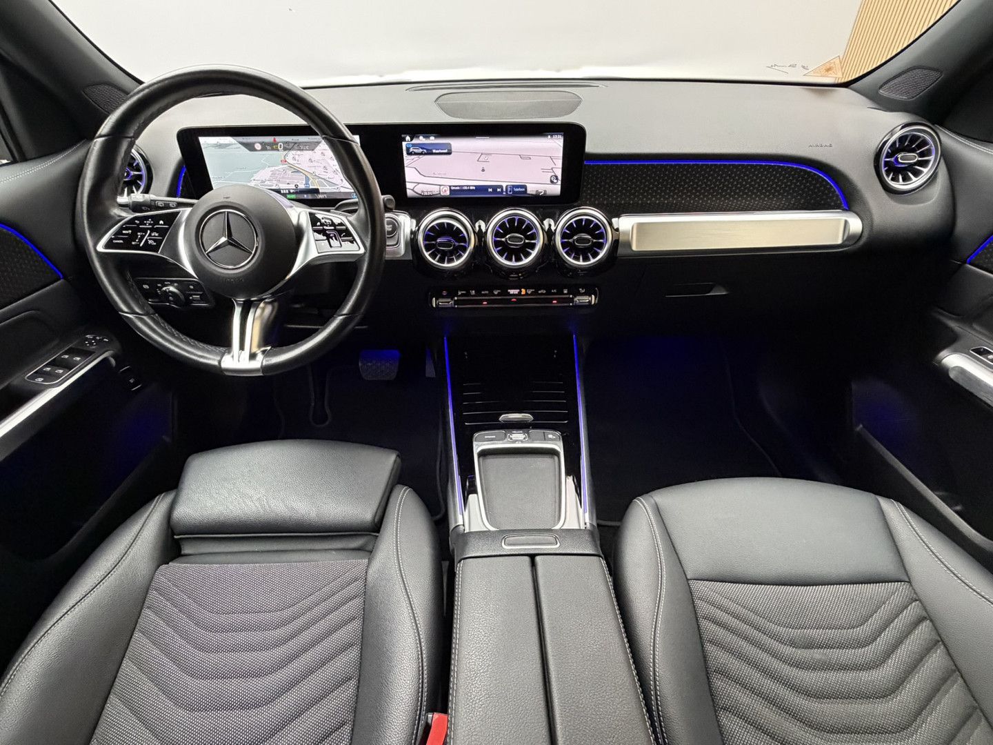 Mercedes-Benz EQB 250+ Business Line 71 kWh SOH 96,6% | kamera imagem 3