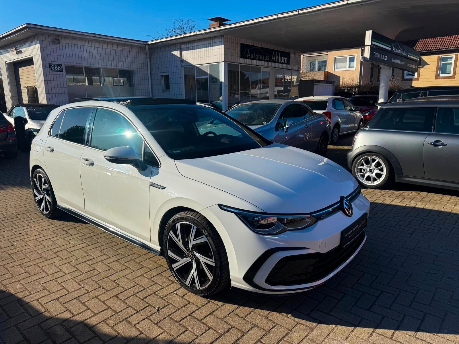 Volkswagen Golf VIII Lim. R-Line Automatik Schiebedach MFL