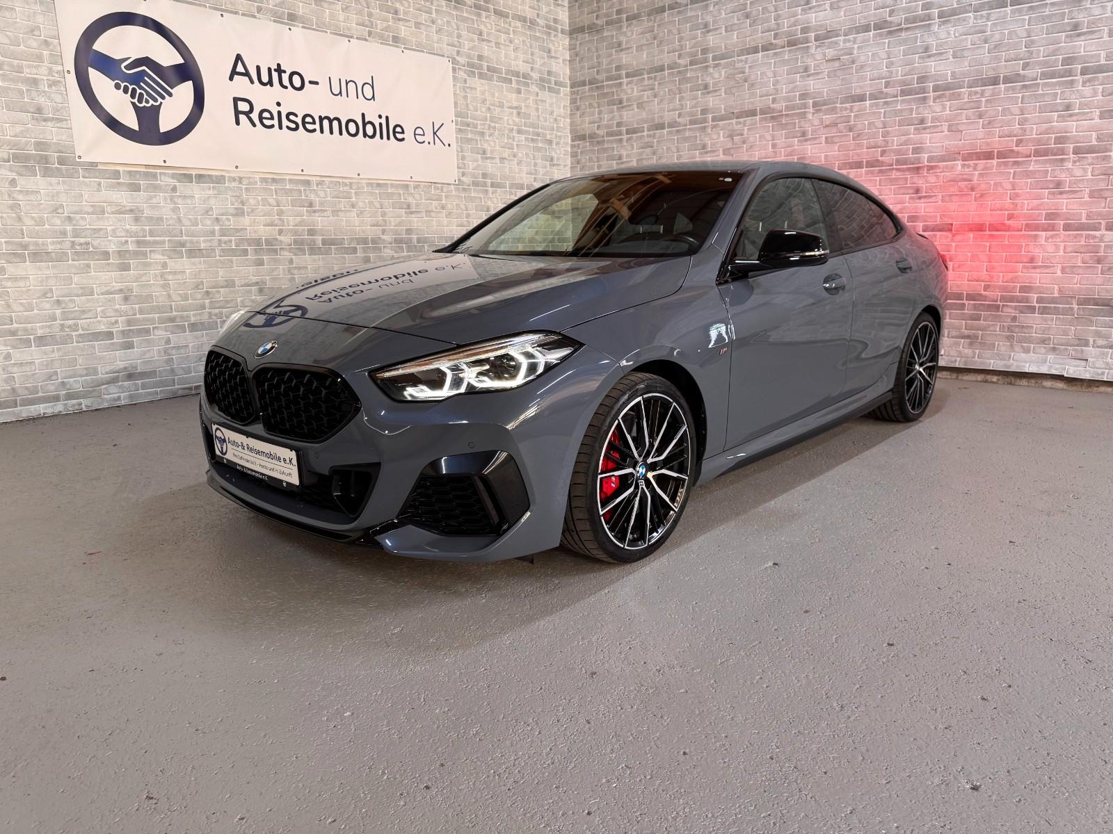 BMW M235i xDrive/PERFORMANCE M/19 Zoll /LED/AMBIENTE