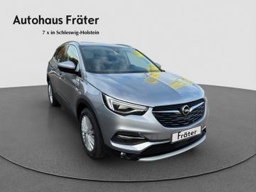 Fotografie des Opel Grandland (X) Grandland X Dynamic Automatik Kamera LED Keyless