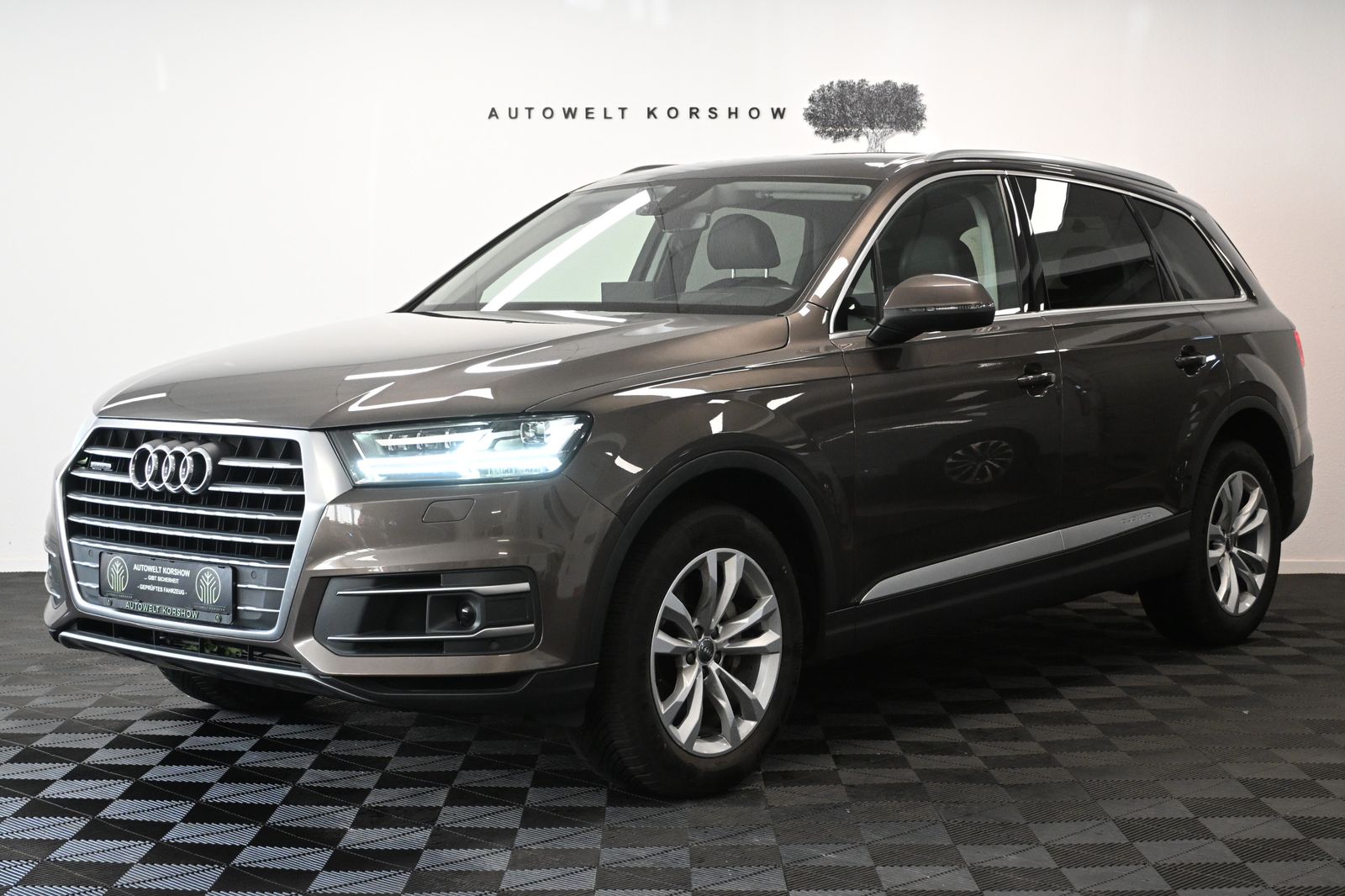 Audi Q7 50 TDI quattro MATRIX VIRTUAL HUD KEYLESS foto 3