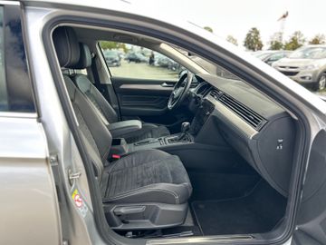 Volkswagen Passat Variant - 11