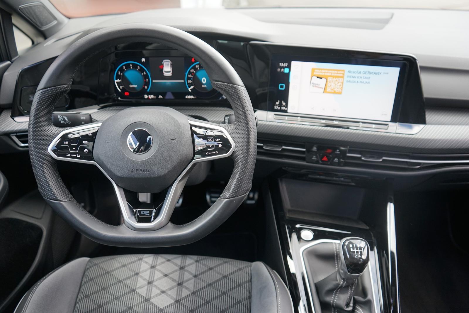 Volkswagen Golf VIII Variant 1.5 TSI R-Line LED Panorama, миниатюра 9