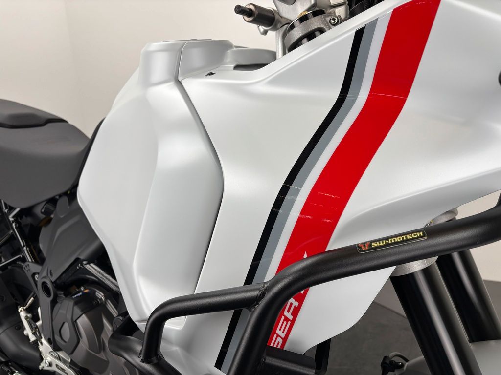 Fahrzeugabbildung Ducati DESERT X *1. HAND *TOP-ZUSTAND
