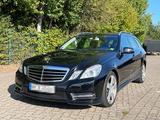 Mercedes-Benz E 220 CDI T BlueEFFICIENCY AVANTGARDE AMG Paket