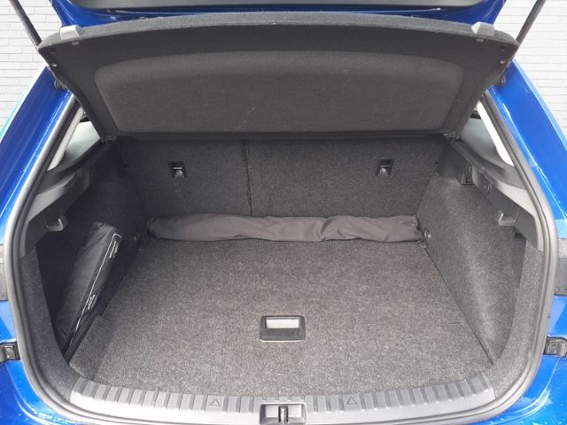 Fahrzeugabbildung SKODA Scala 1.0 TSI Cool Plus KLIMA LED ALU