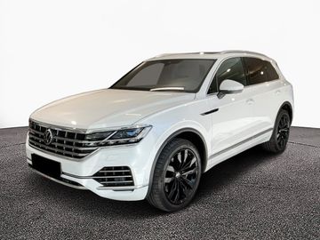 Volkswagen Touareg - 1