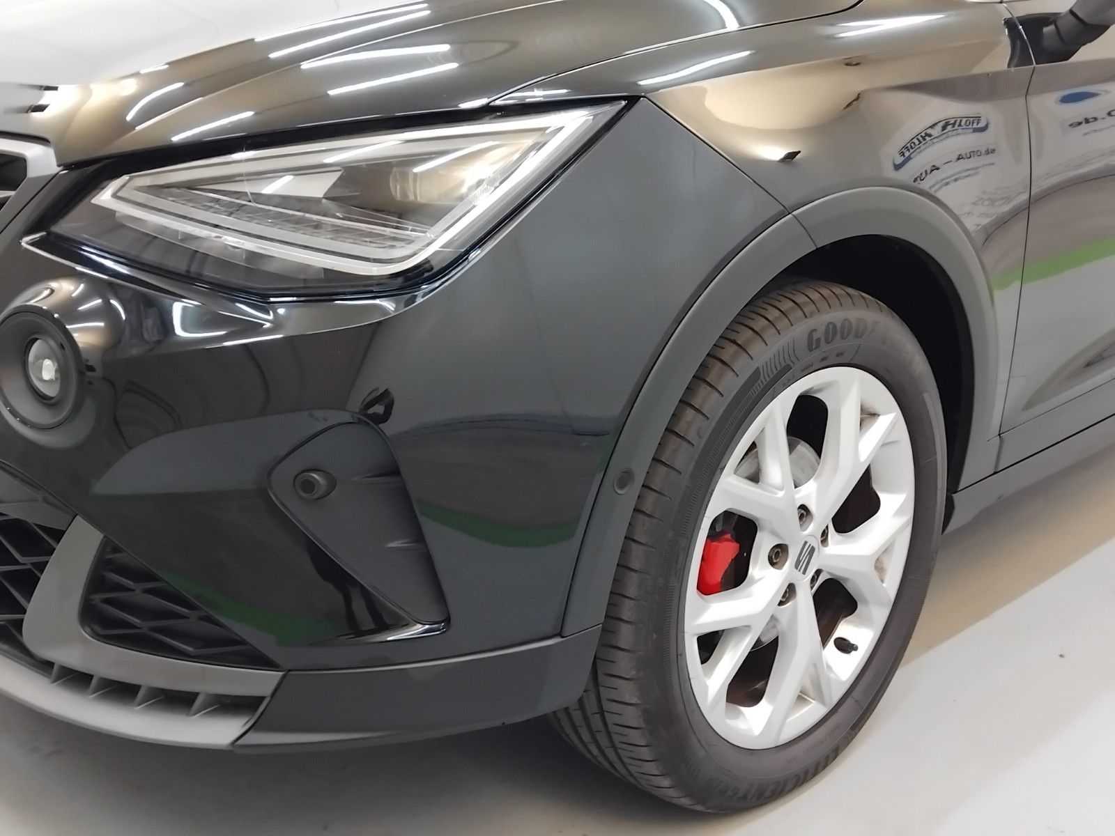 Seat Arona (06/2024, Benzin)