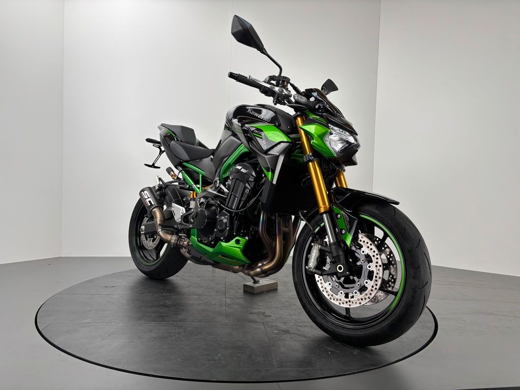 Fahrzeugabbildung Kawasaki Z900 SE *SC-PROJECT *SERVICE NEU *1390 KM