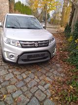 Suzuki Vitara 1.6 DDiS Comfort 4x2 Comfort - silberne Suzuki Vitara