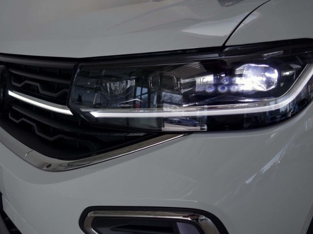 Fahrzeugabbildung Volkswagen T-Cross R-Line 1.5 TSI DSG | LED RFK AHK ACC