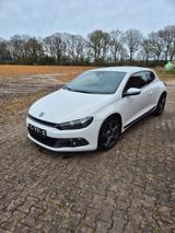 Volkswagen Scirocco 2.0 TSI Standard - Volkswagen Scirocco: Standard