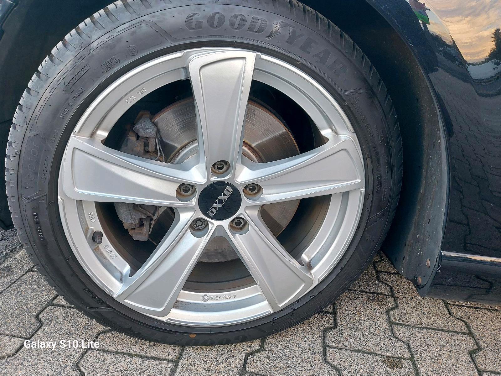 Volkswagen Passat 2014 — photo 9