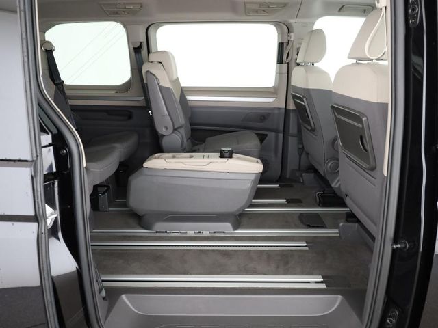 T7 Multivan Life 2.0 TDI DSG PANO STANDHZG HuD