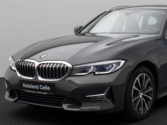 Foto Nummer 17: BMW 330e