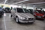 Volvo S60 2.4 - gebrauchte Volvo S60 aus dem Jahr 2002