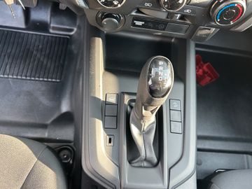 Fotografie 13 des Isuzu D-Max SC L 1.9 Autom.3,5T Kamera Carplay Allrad