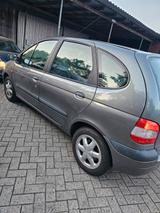 Renault megane scenic 1.6 Benzin - Renault Megane in Oldenburg