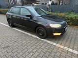 Skoda Rapid 1,4 / 2015 / 105PS schwarz - Skoda Rapid in Wuppertal