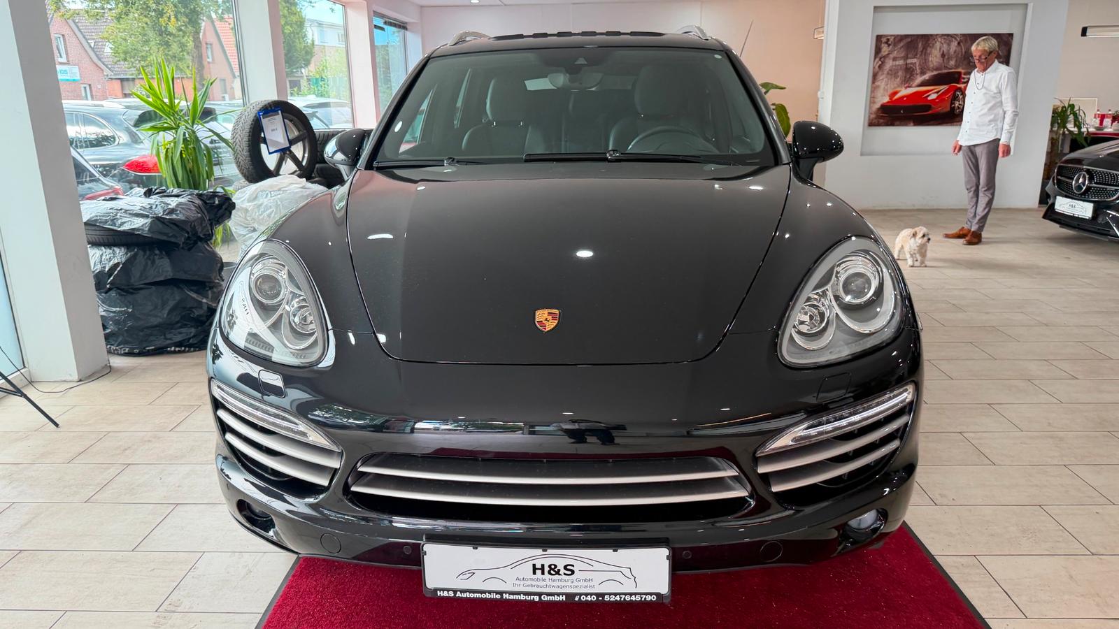 PORSCHE CAYENNE PLATINIUM EDITION 3.0 V6 245ch 4X4 BVA Toit ouvrant Sièges chauffants cuir Historique présent - 1ERE MAIN
