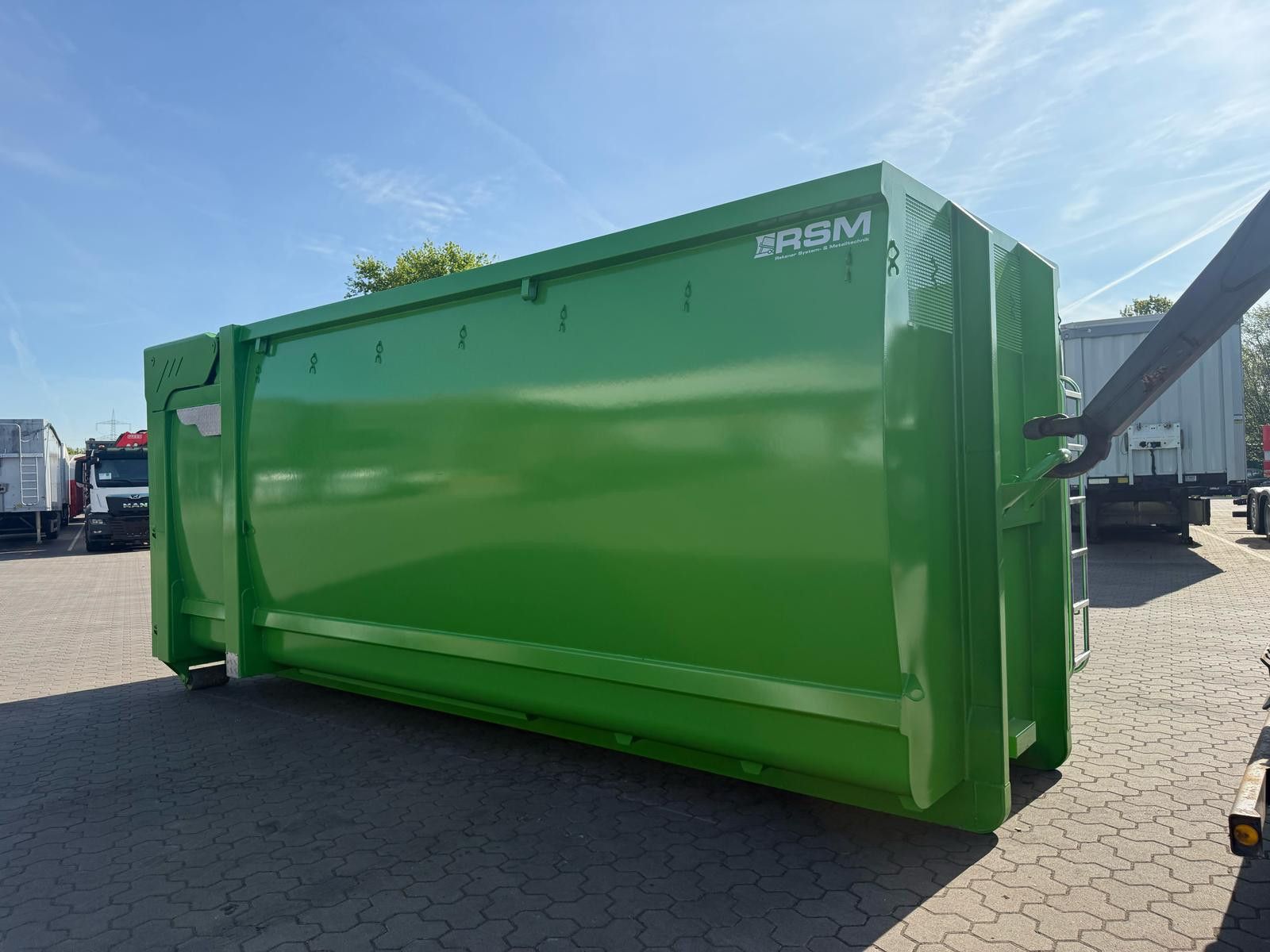 Fahrzeugabbildung Andere RSM Abrollcontainer 38m³ mit hydr. Heckklappe
