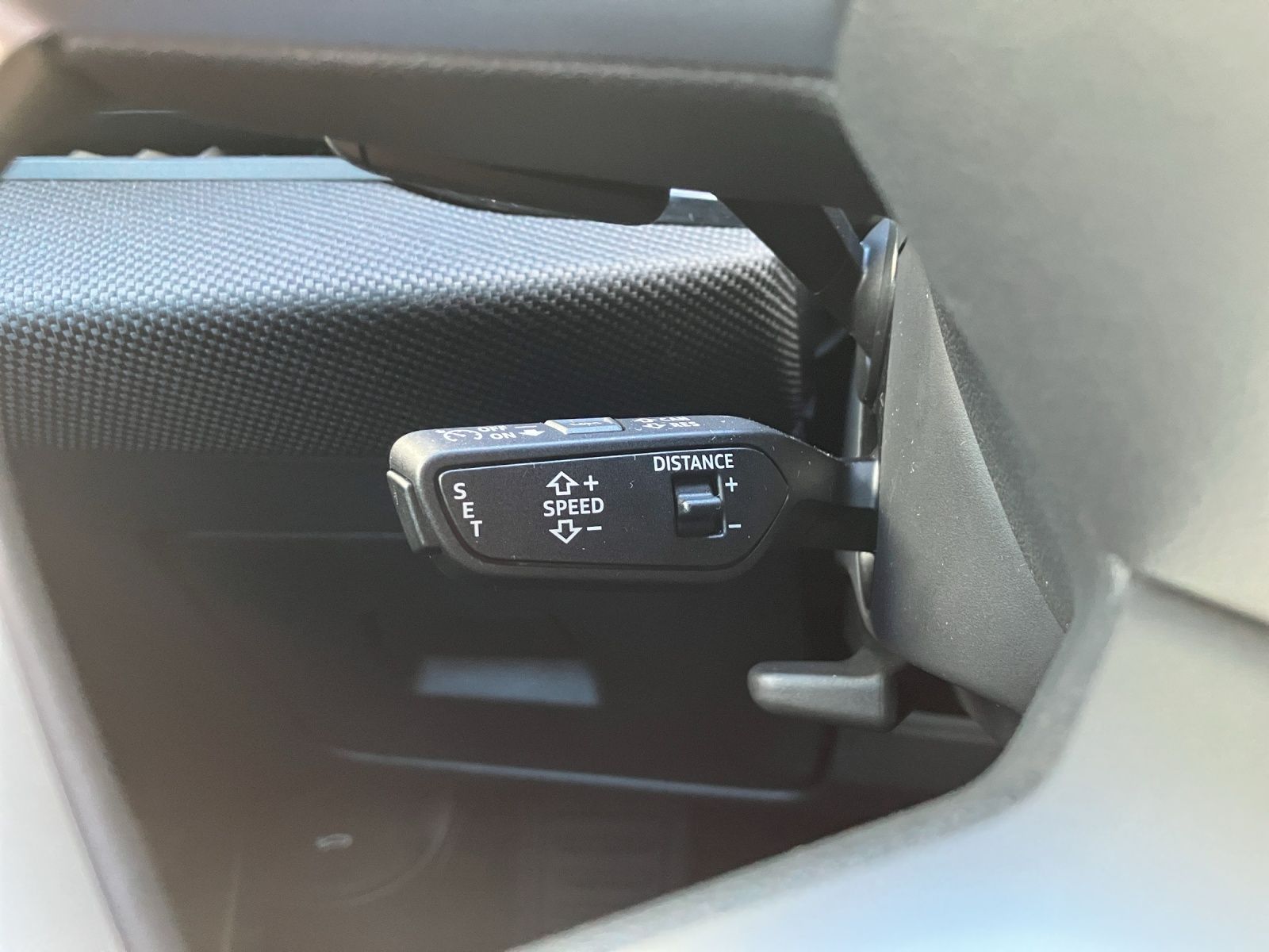 Fahrzeugabbildung Audi A5 Limousine TFSI S tronic LED Navi ACC RFK SH P