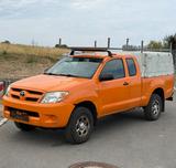 Toyota Hilux Pick-Up Extra Cab 2.5 D-4D 4WD *ALLRAD*AHK - Toyota Hilux: 2.5