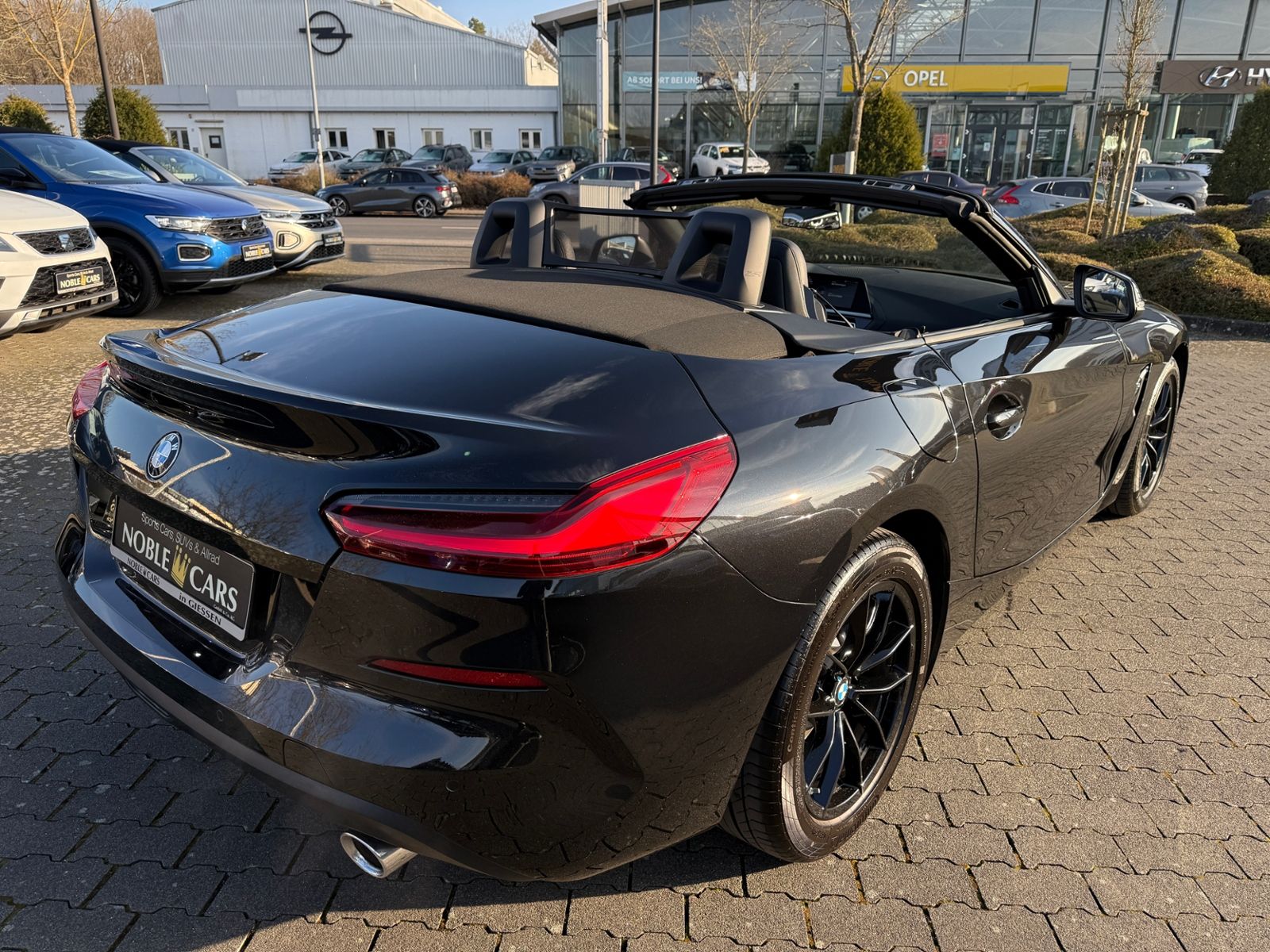 Fahrzeugabbildung BMW Z4 Roadster sDrive 30 i Advantage H/K ACC MEMORY