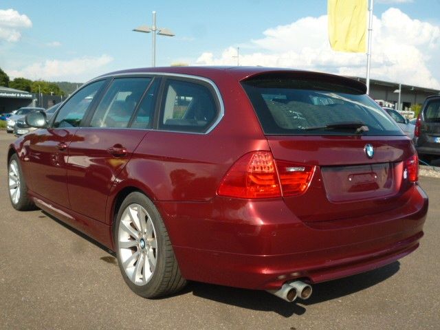 325i Touring 3,0i Automatik, PP, Xenon,Sitzheizu