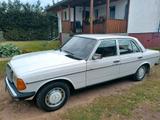 Mercedes-Benz Mercedes W123 300D, Autom. Tempo. AHK - Mercedes-Benz 300: W123