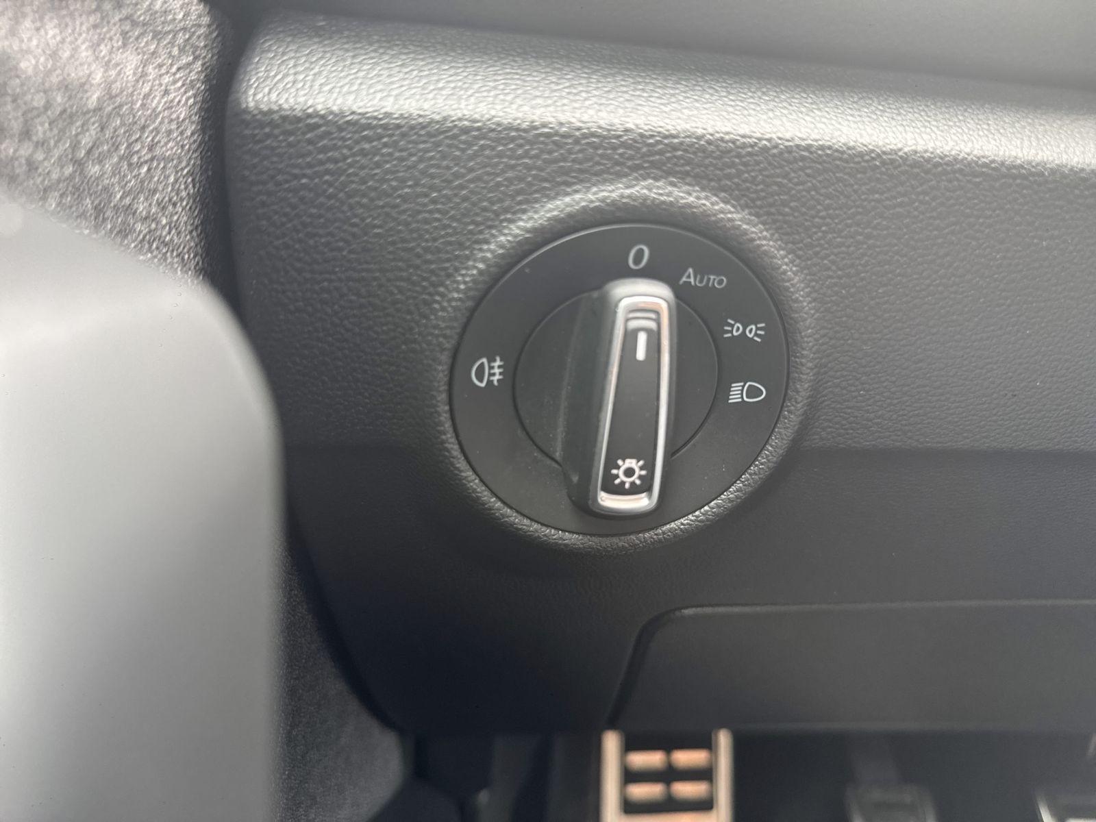 Volkswagen T-Roc Move 2.0 TDI AHK+SHZ+LM+Navi+ACC+App-Conne, миниатюра 18