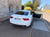 Audi RS5 4.2 FSI S tronic quattro - - weiße Audi RS5