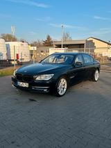 BMW 750Li FO2 7er V8 Individual Fond Softe... - BMW in Bochum: 2.8