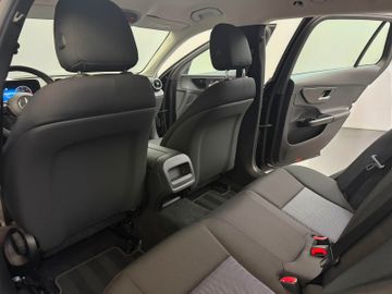 Mercedes C 220 - 12