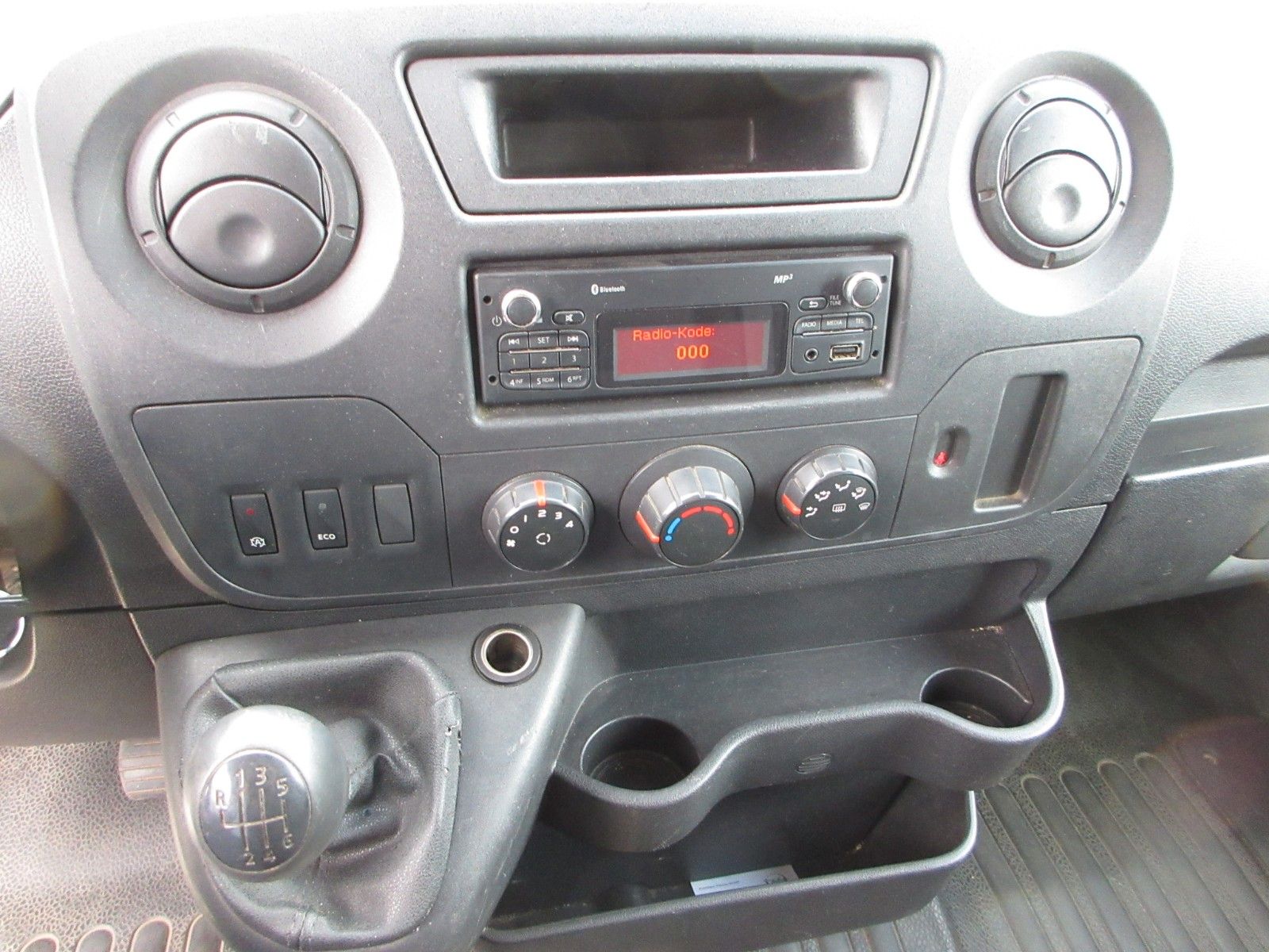 Fahrzeugabbildung Opel Movano L2H2 Kasten 2.3D 100KW  3,5t  6-Gang PDC