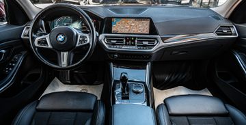 Fahrzeugabbildung BMW 320i Limo. Advantage VIRUTAL|LED|AMBIENTE|CAM