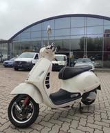Vespa VESPA GTS 300 Super GTS 300 HPE SUPER ABS - VESPA GTS 300 HPE