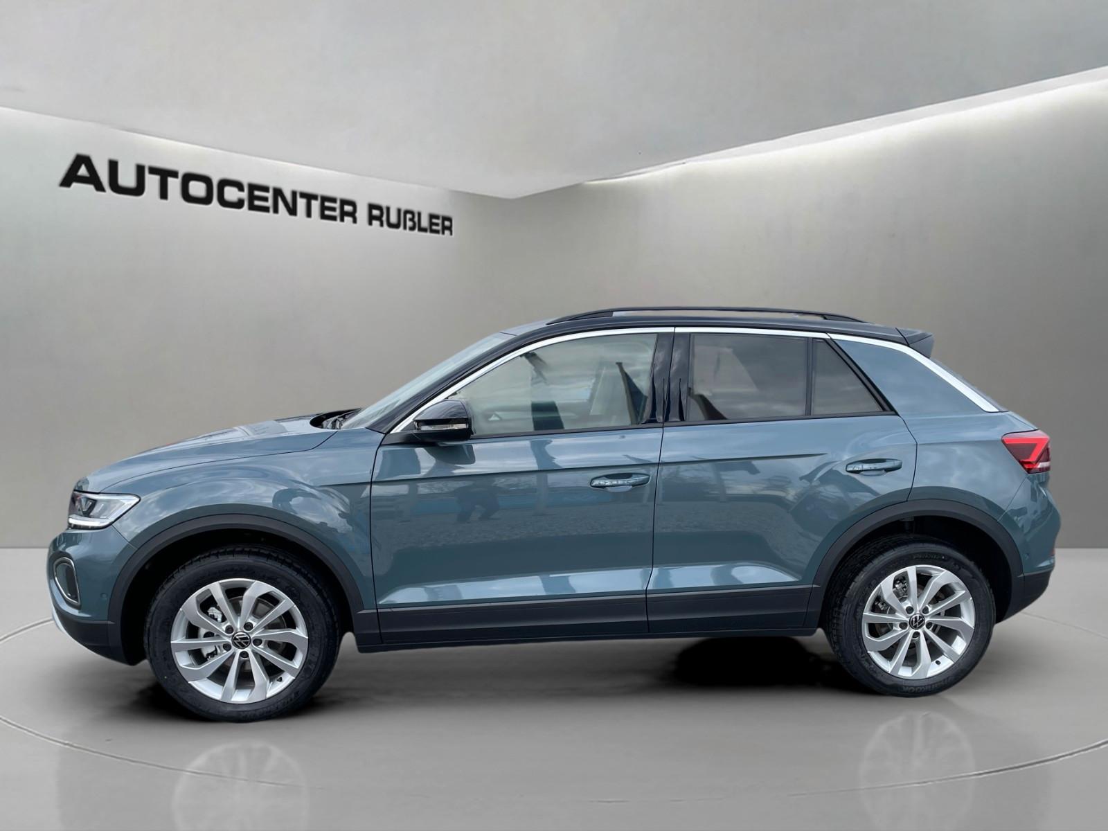 Volkswagen T-Roc Life DSG, AHK