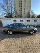Volkswagen Passat CC - Volkswagen Passat CC mit Diesel-Antrieb: Limousine