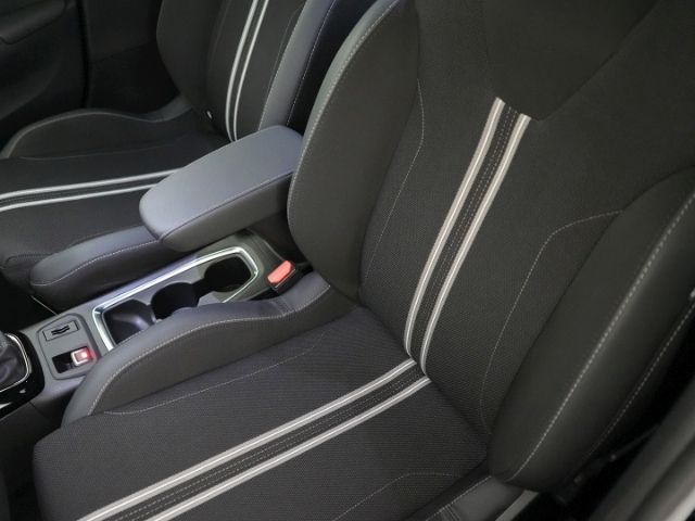 Corsa F FACELIFT GS+LED LICHT+NAVI+RÜCKFAHRKAMER