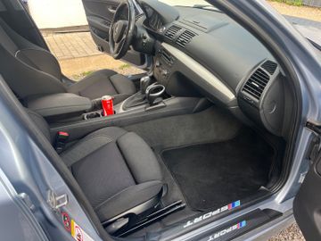 BMW 118 - 12