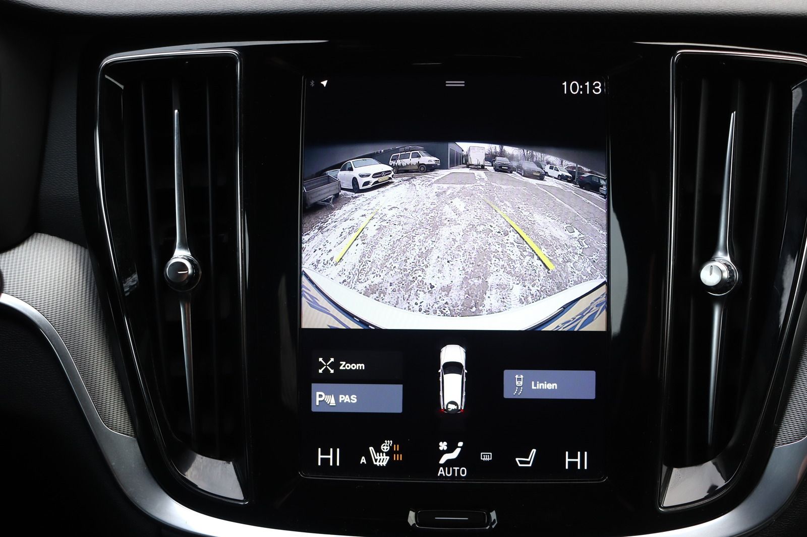 Fahrzeugabbildung Volvo V60 Kombi T8 R-Line AWD Recharge R Design Rechar